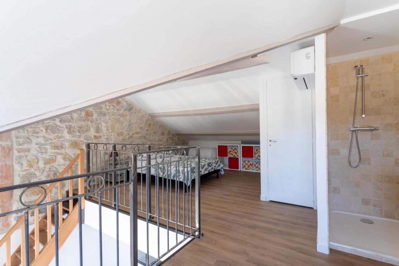 Outstanding Ac 2 Bedroom With Terrace Close To Beaches - Dodo Et Tartine Каркеранн Екстер'єр фото
